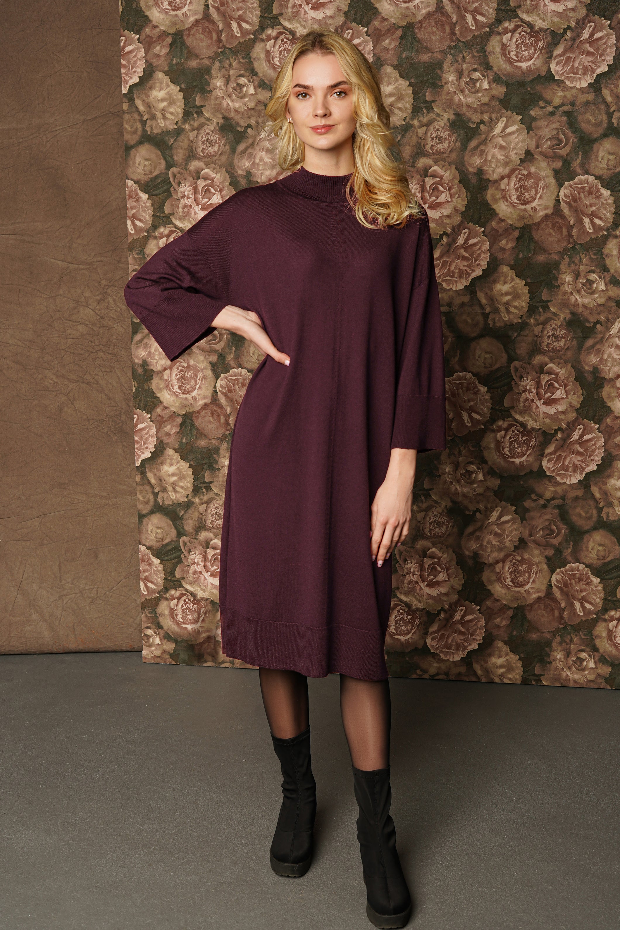 Merino wool long neck dress