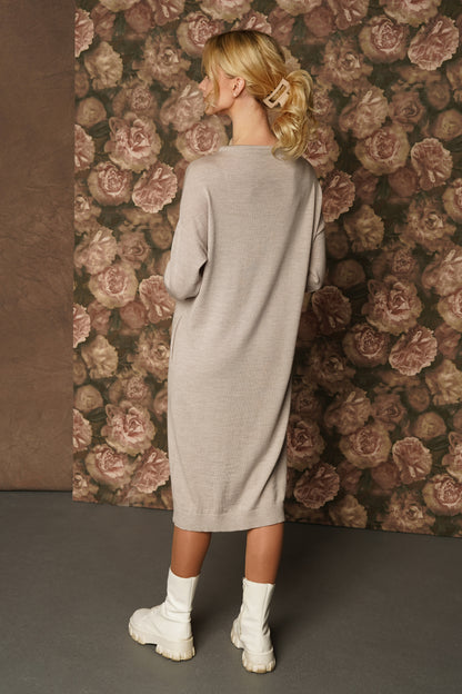Merino wool dress with pockets
